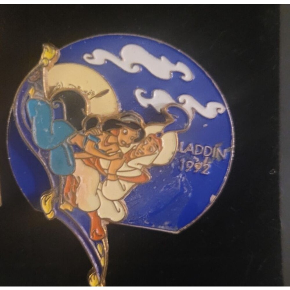 Disney JAPAN Pin Walt 100 Years of Magic LE 3000 Aladdin 1992 Jasmine